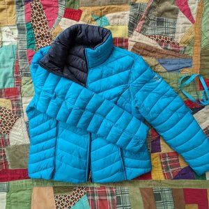 Nautica Reversible Hooded Puffer Jacket - size M/L